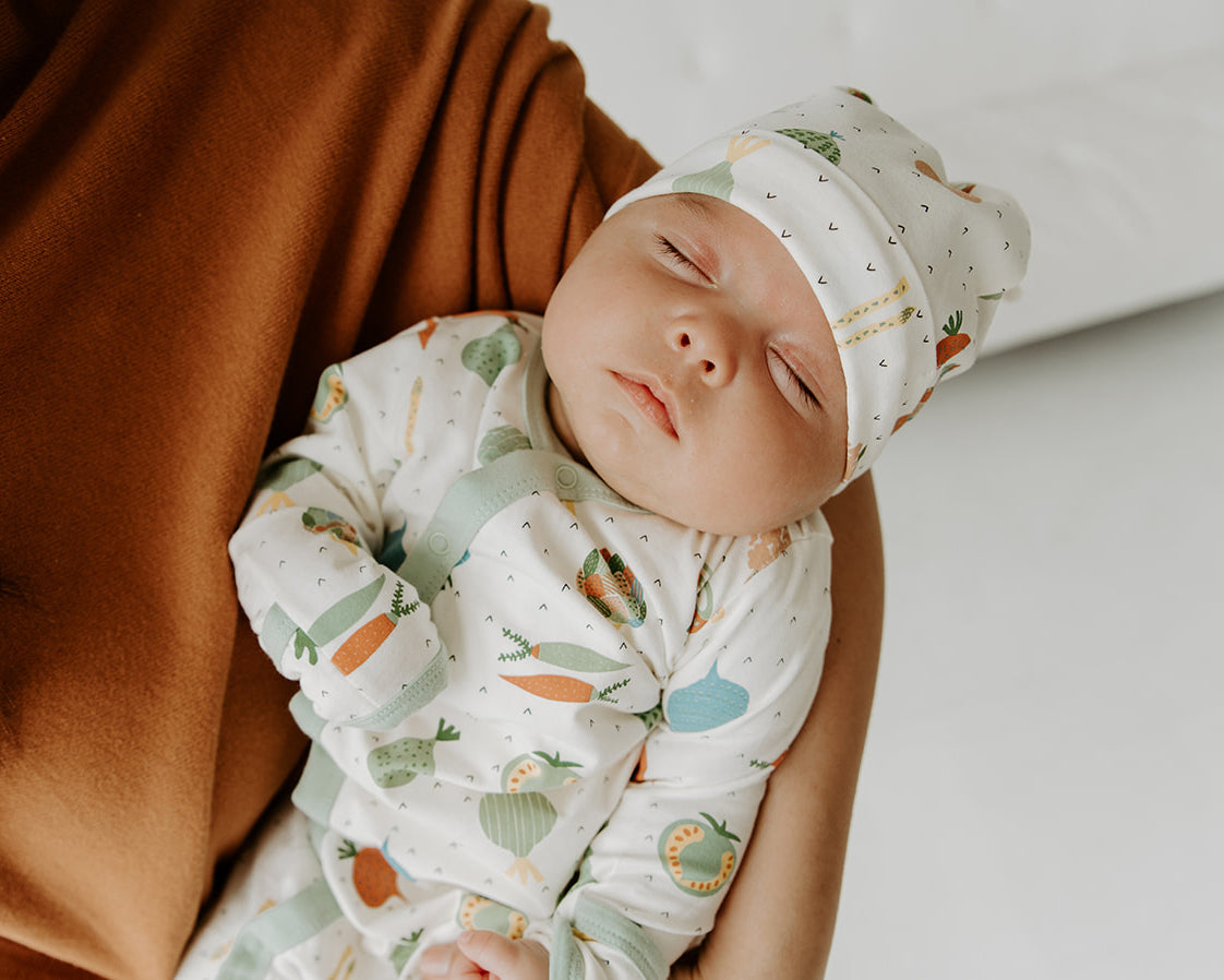Organic Cotton Baby Knot Hat - Veggie Salad (2 Colors)