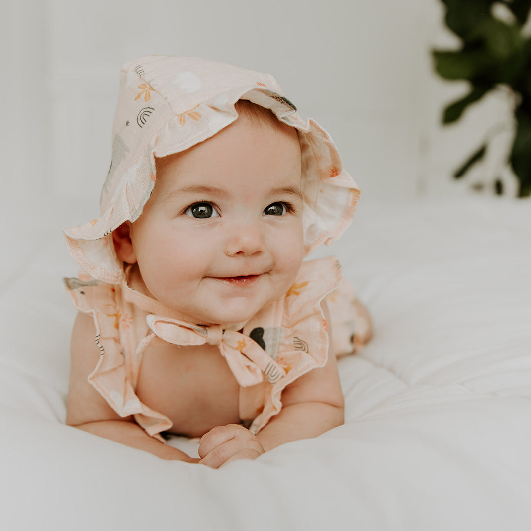 Elephant Ruffled Bonnet Hat (Organic Muslin)