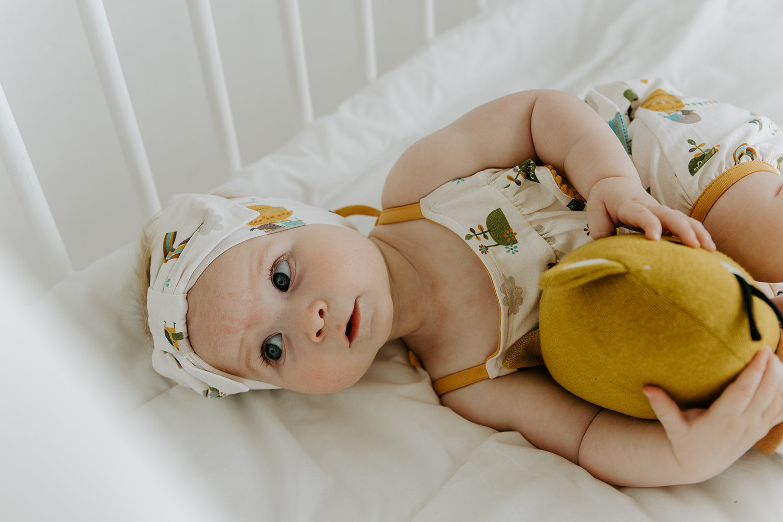 Fly Away Balloon Pom-Pom & Tie Short Romper (Organic)