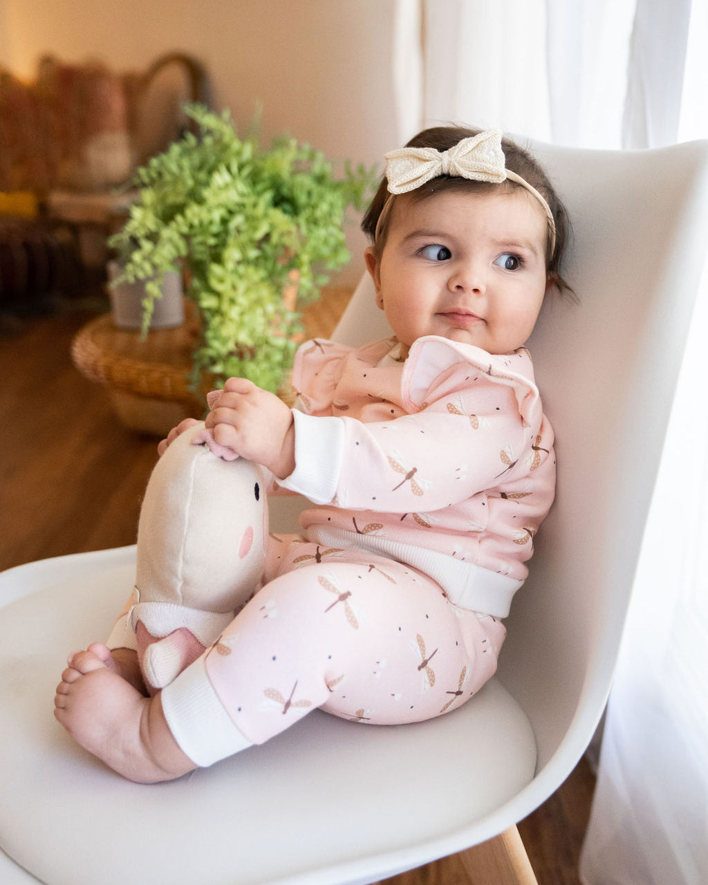 Dragonfly Ruffle Fleece Baby Sweatshirt & Jogger SET (Organic Cotton)