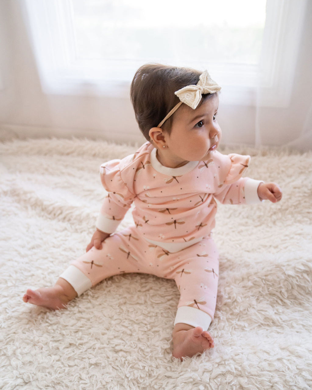 Dragonfly Ruffle Fleece Baby Sweatshirt & Jogger SET (Organic Cotton)
