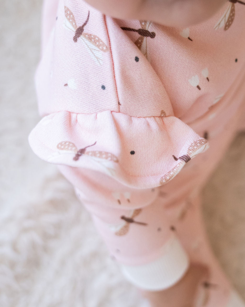 Dragonfly Ruffle Fleece Baby Sweatshirt & Jogger SET (Organic Cotton)