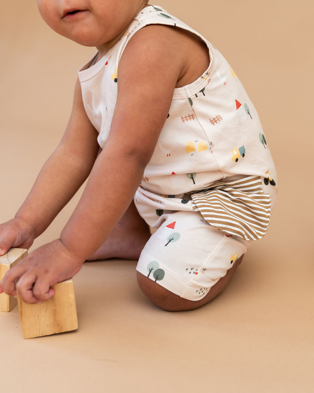 Farm Side Pocket Baby Romper (Organic Jersey)