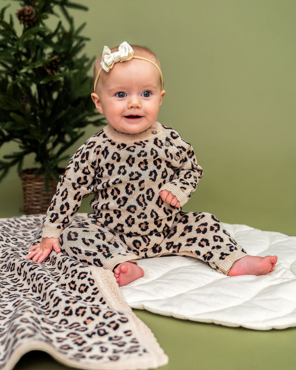 Leopard Animal - Organic Cotton Jacquard Knit Baby Blanket